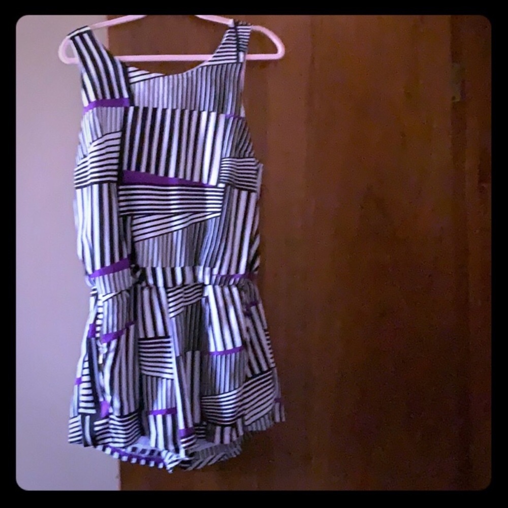 🧸🧸🧸2/$20 Bisou bisou romper